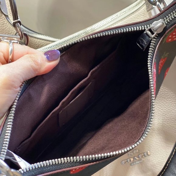 coach Payton Hobo With Wild Strawberry Print CH330 - Picture 3 of 7